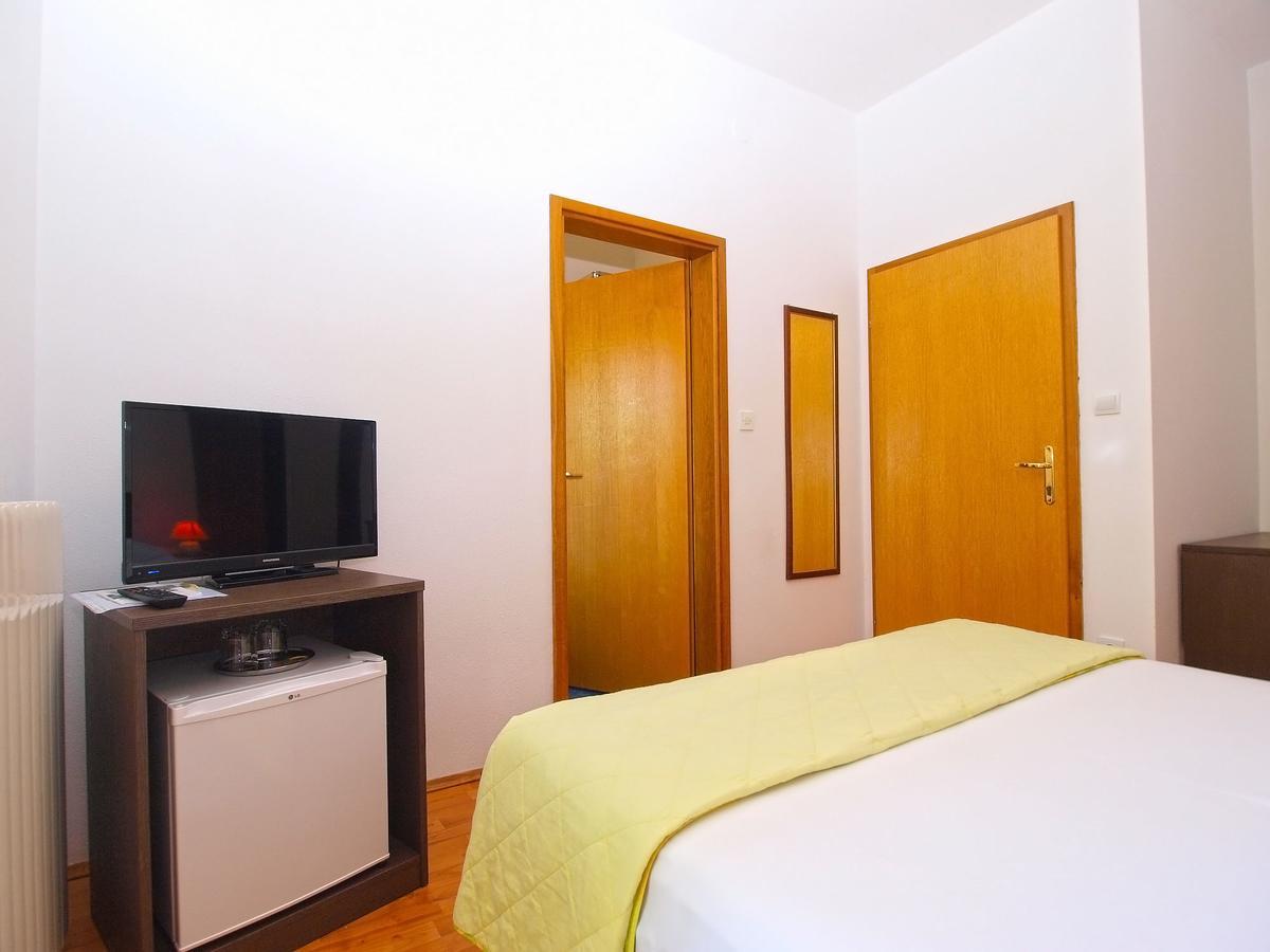 Rooms Ivica 1452 Fažana Eksteriør bilde