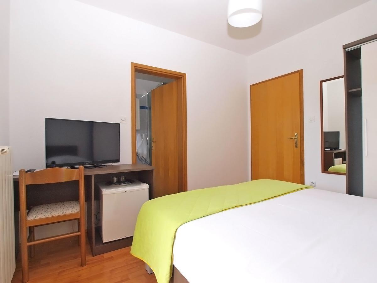 Rooms Ivica 1452 Fažana Eksteriør bilde