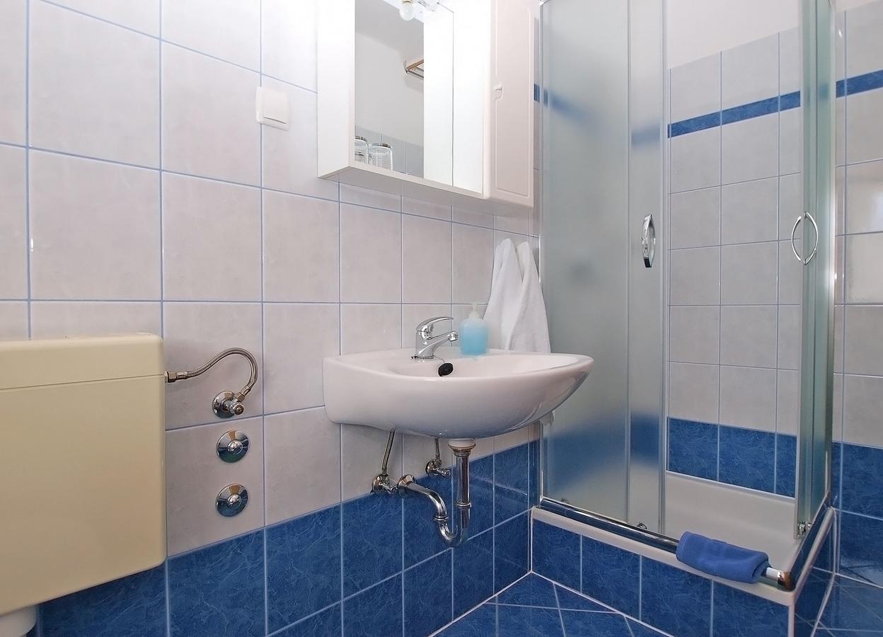 Rooms Ivica 1452 Fažana Eksteriør bilde
