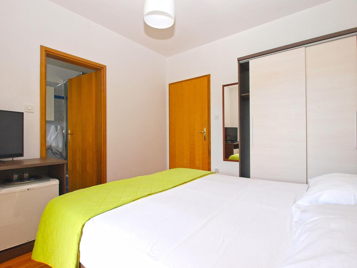 Rooms Ivica 1452 Fažana Eksteriør bilde