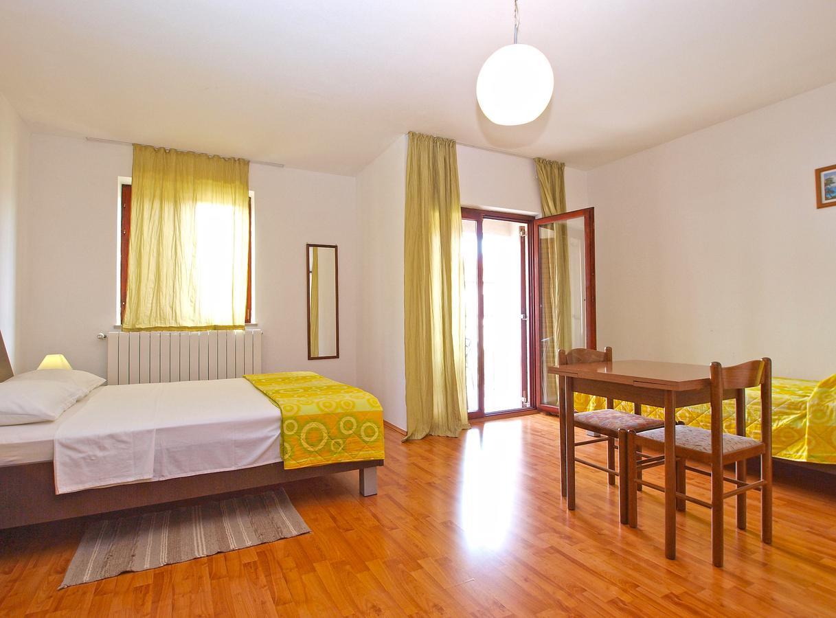 Rooms Ivica 1452 Fažana Eksteriør bilde