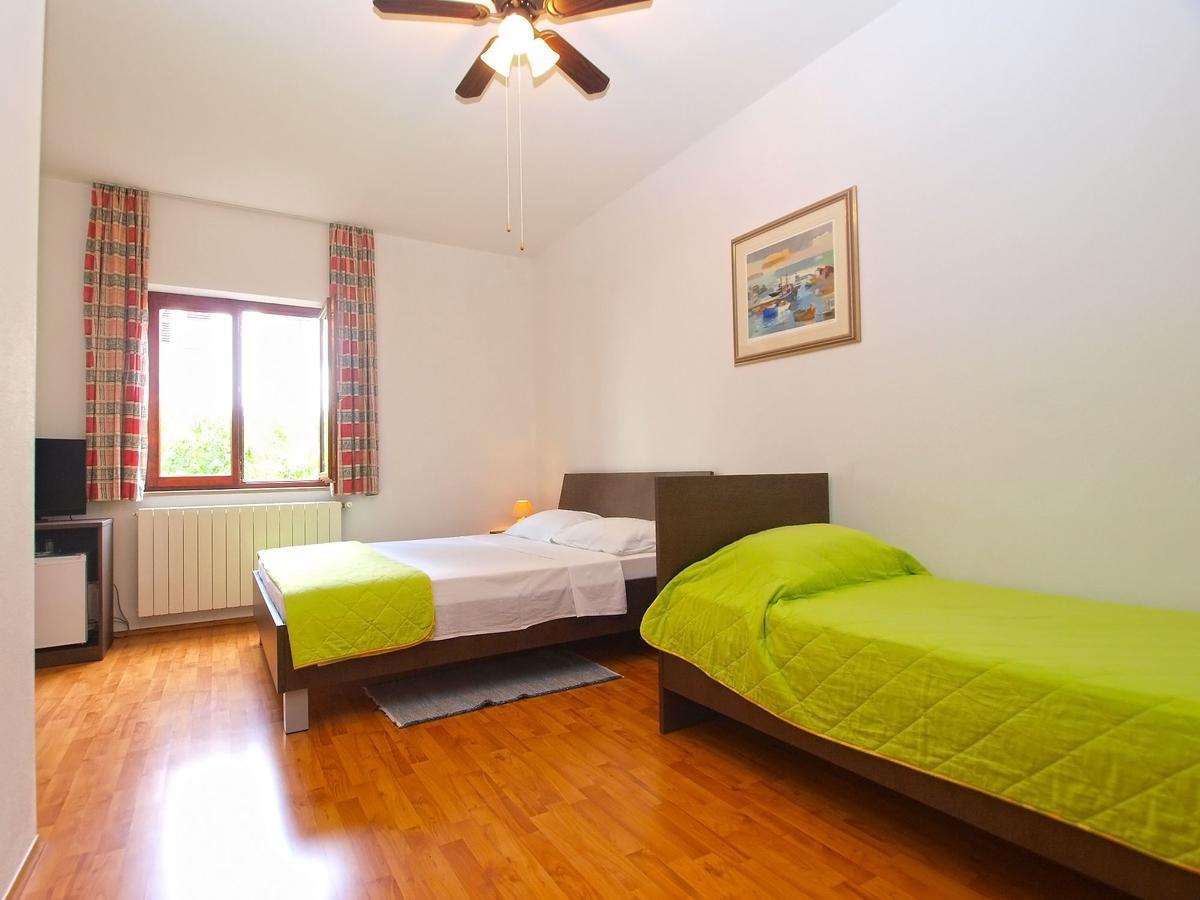 Rooms Ivica 1452 Fažana Eksteriør bilde